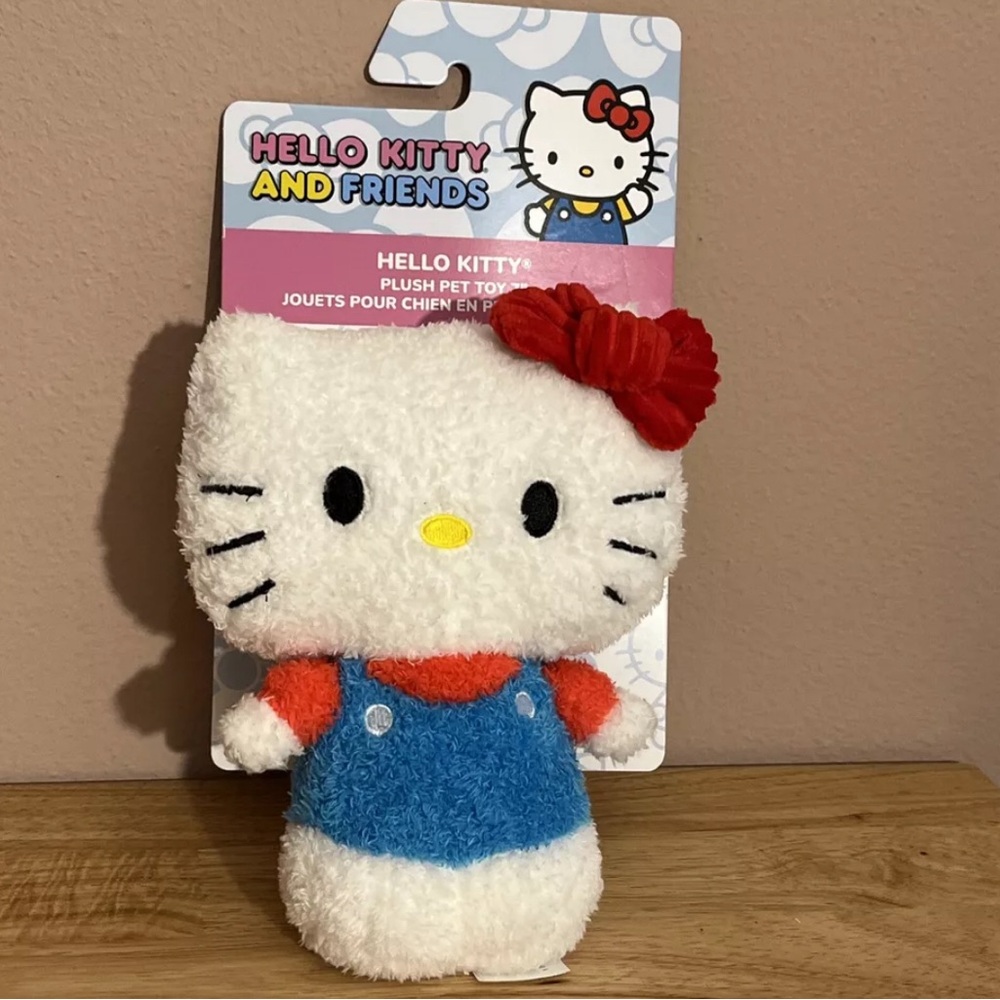 Sanrio Hello Kitty 7” Plush Pet Dog Toy Squeak and Crinkle NEW